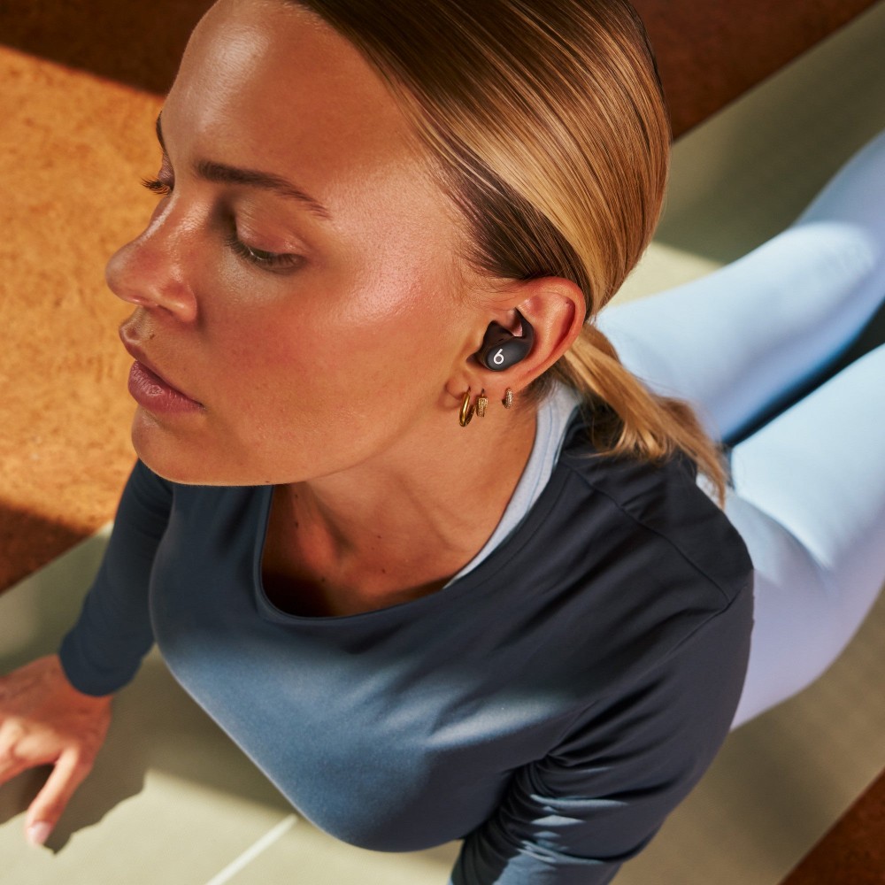 Powerbeats Fit - Wireless Noise-Cancelling Workout Earbuds With Ultimate Secure Fit - Jet Black — miniatura 2